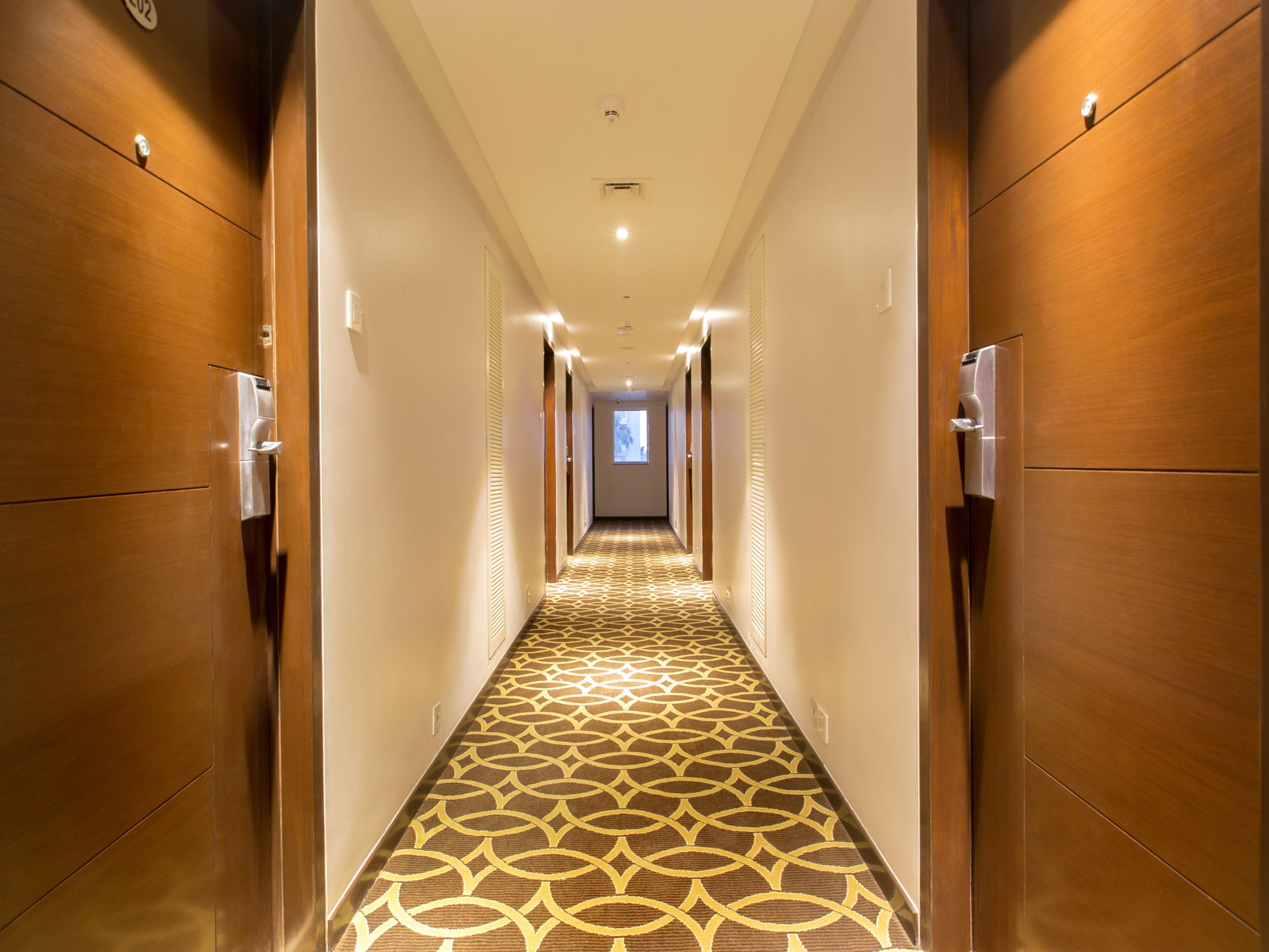 Ramee Guestline Hotel Juhu Mumbai Kültér fotó